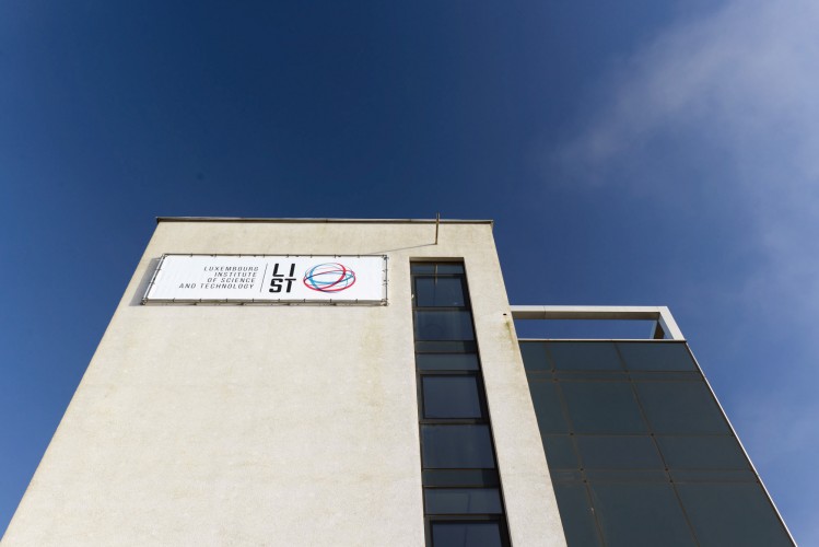 LIST_Ext_Enseigne_Bache_3