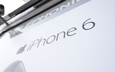 Vitrine POST pour la sortie de l’iPhone 6