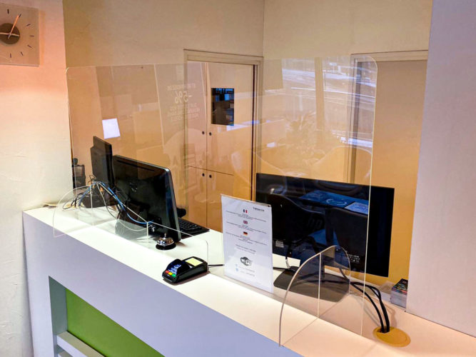 Pretection_plexi_comptoir_1