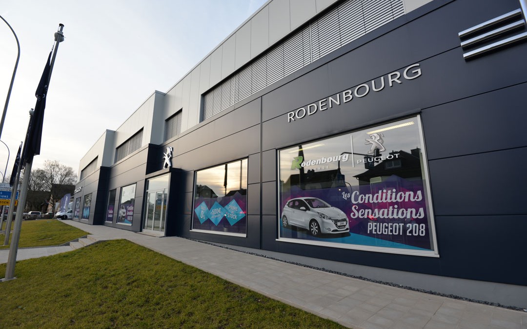 Vitrine Rodenbourg pour la 208